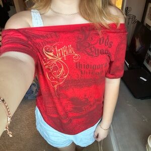 Zumiez Red Off-Shoulder Graphic Tee